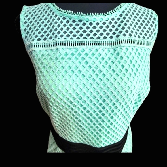 New York and Company Light Green - Picture 4 of 4